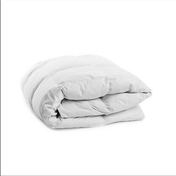 Super Soft light White Down Alternative Comforter - Picture 3 of 4